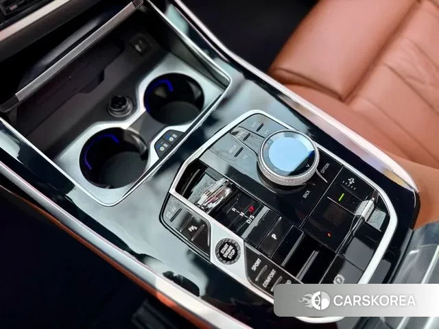 BMW X7 (G07) id 3721137 из Кореи 17