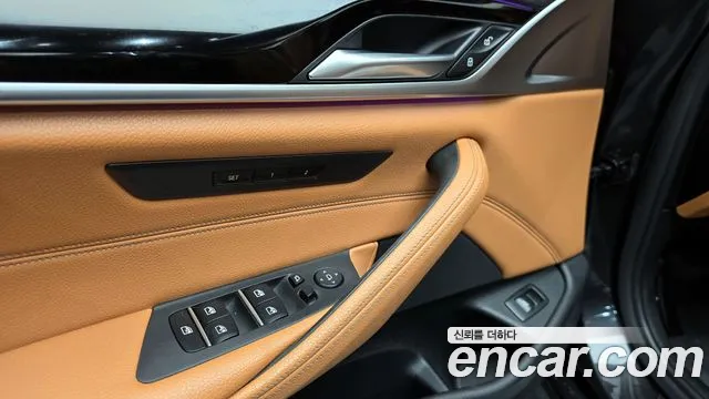 BMW 5 Series (G30) id 2612589 из Кореи 18