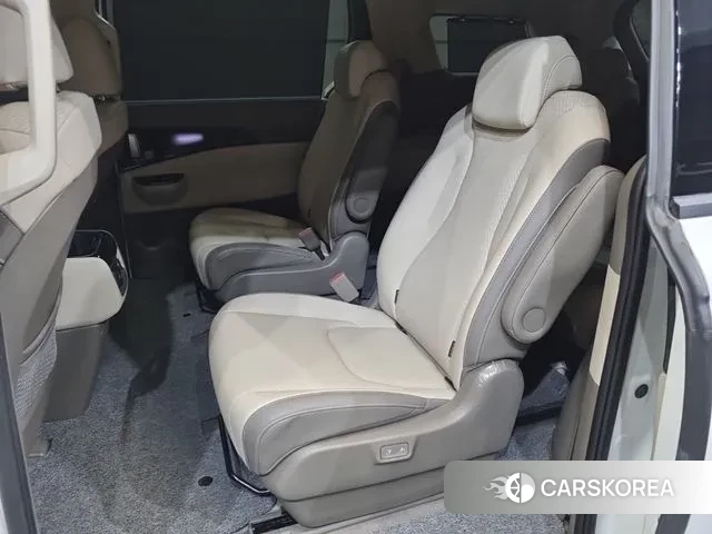 Kia Carnival 4th generation id 3543583 из Кореи 18