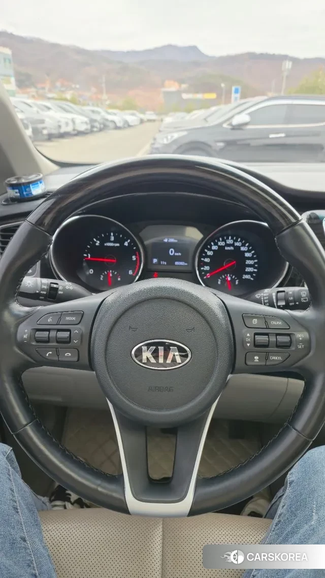 Kia The New Carnival id 3733349 из Кореи 18