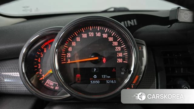 Mini Cooper id 4609715 из Кореи 29