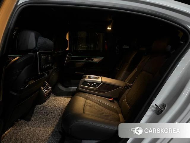 BMW 7 Series (G11) id 4873631 из Кореи 18