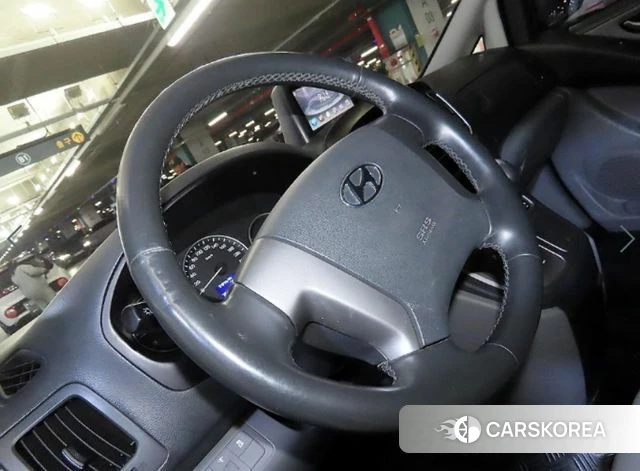 Hyundai The New Grand Starex id 3834827 из Кореи 18