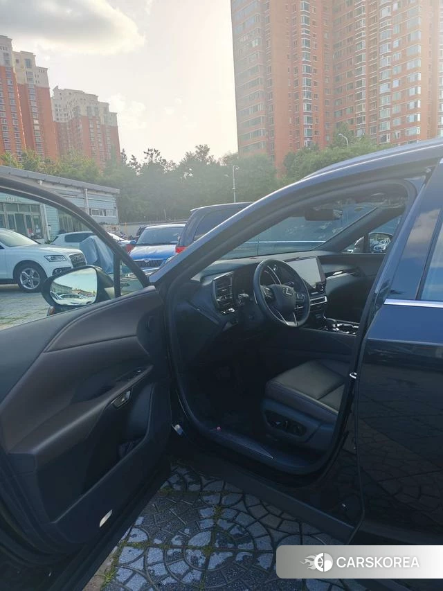 Lexus RX id 4366203 из Китая 13