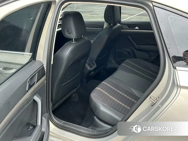 Volkswagen Lavida id 4333864 из Китая 9
