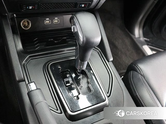 Ssangyong The New Rexton Sport id 4406238 из Кореи 18