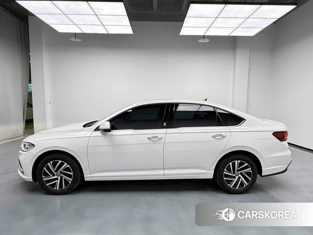 Volkswagen Lavida id 4277858 из Китая 18