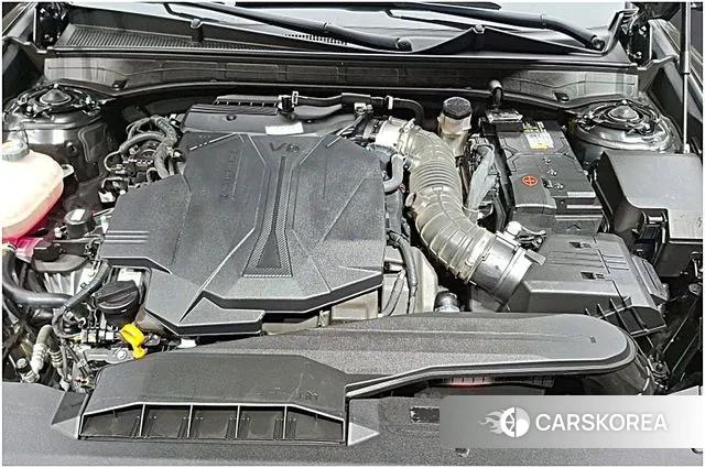 Hyundai Grandeur (GN7) id 3002584 из Кореи 18