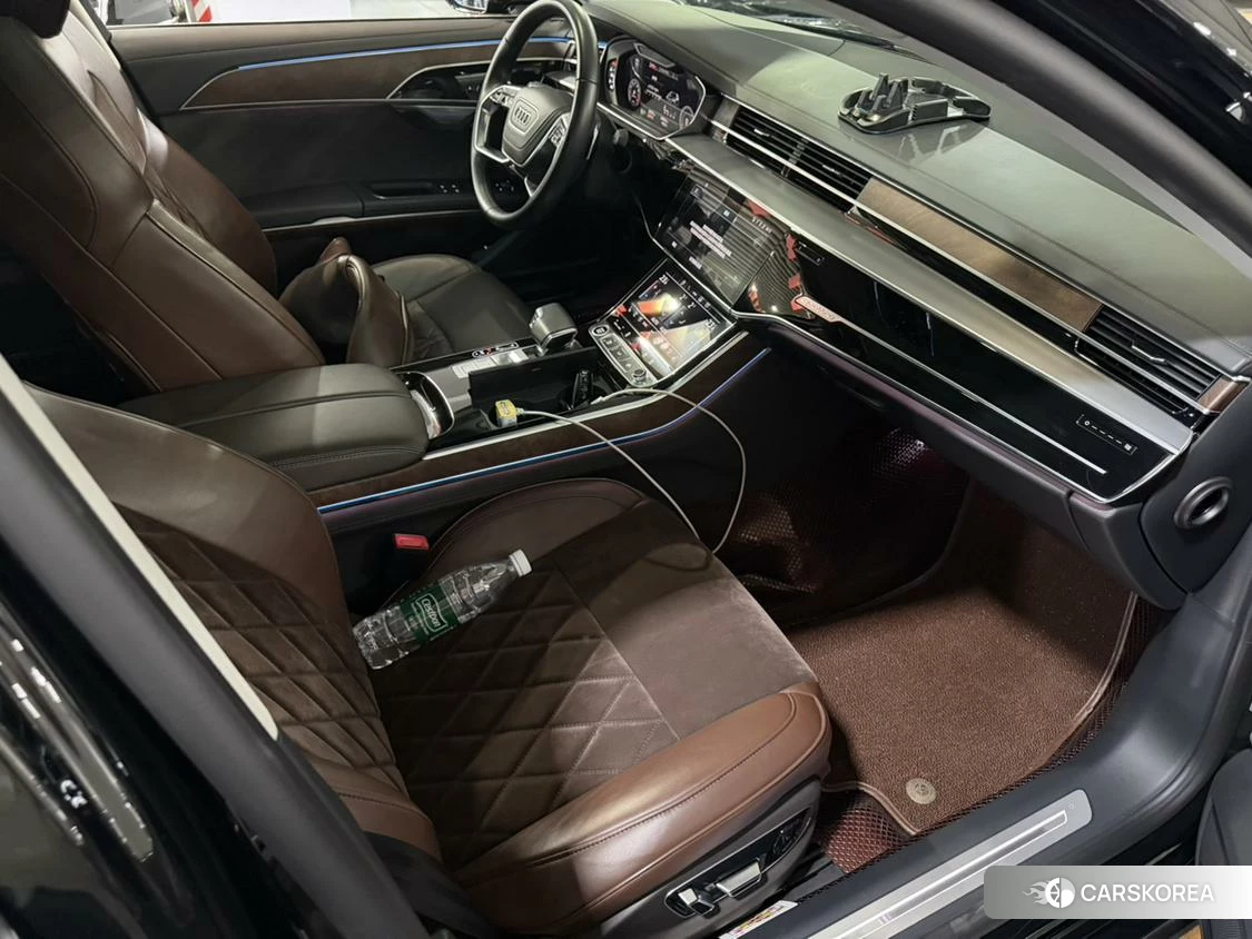 Audi A8 id 4512359 из Китая 9