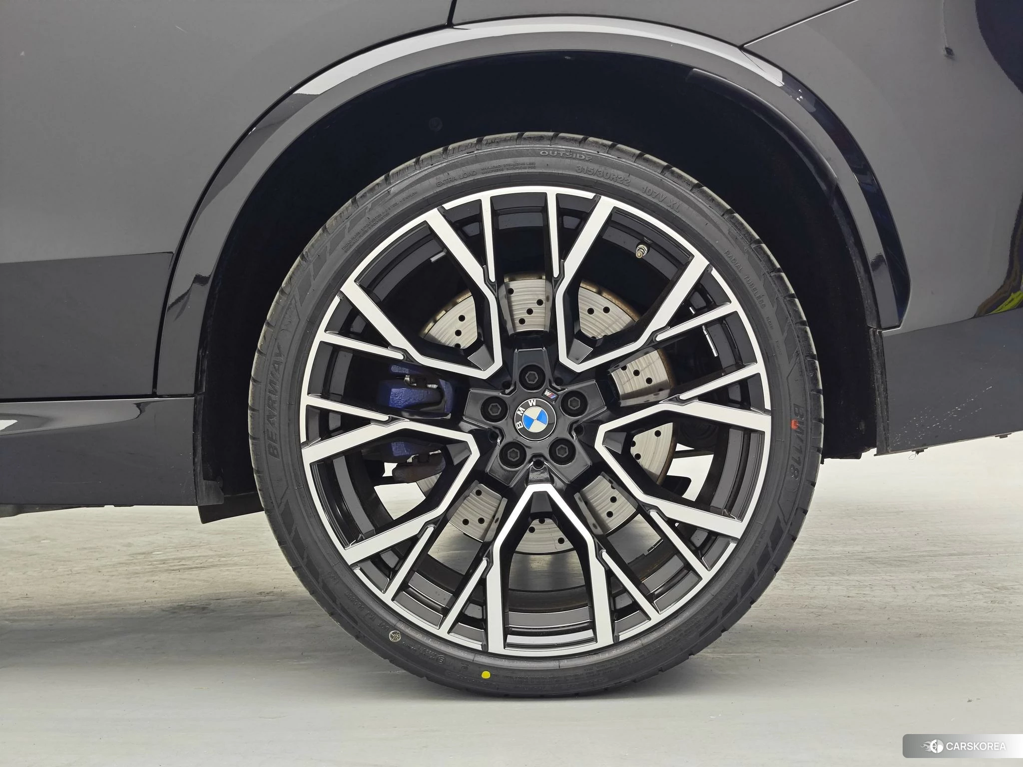 BMW X5 M id 4510635 из Китая 18