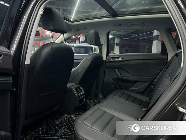 Volkswagen Tuyue id 4258821 из Китая 8