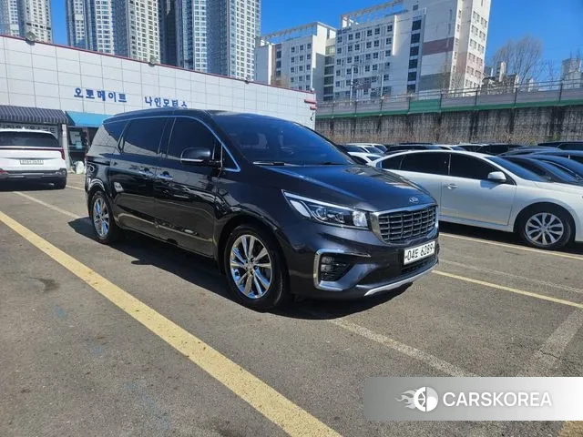 Kia The New Carnival id 3757079 из Кореи 18