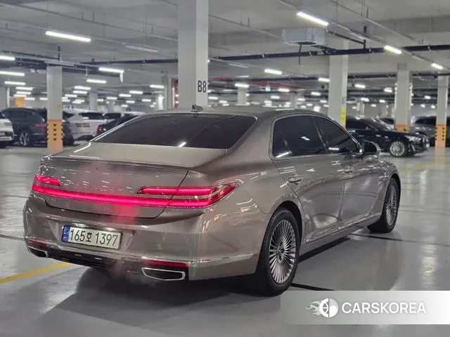 Genesis G90 id 3534913 из Кореи 18