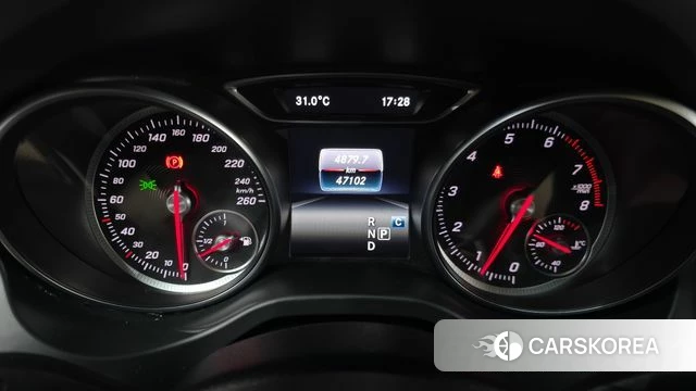 Mercedes-Benz GLA-Class X156 id 4586991 из Кореи 31