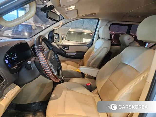 Hyundai The New Grand Starex id 3363298 из Кореи 11