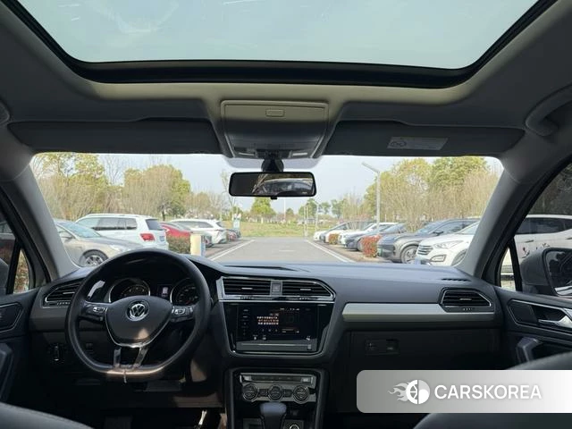Volkswagen Tiguan L id 4265534 из Китая 8