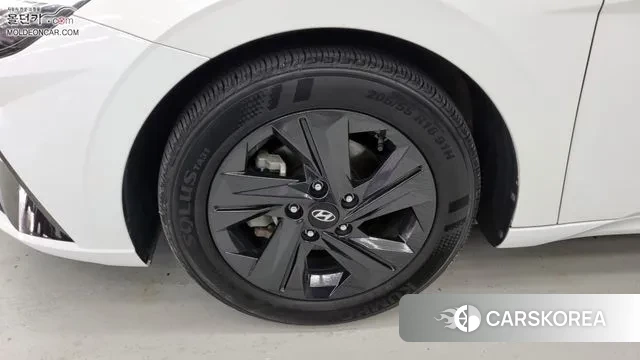 Hyundai Avante (CN7) id 3083889 из Кореи 16