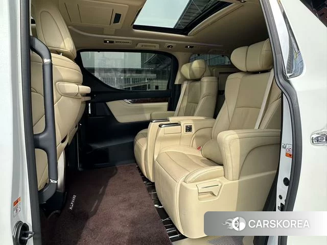 Toyota Elfa id 3913757 из Китая 12