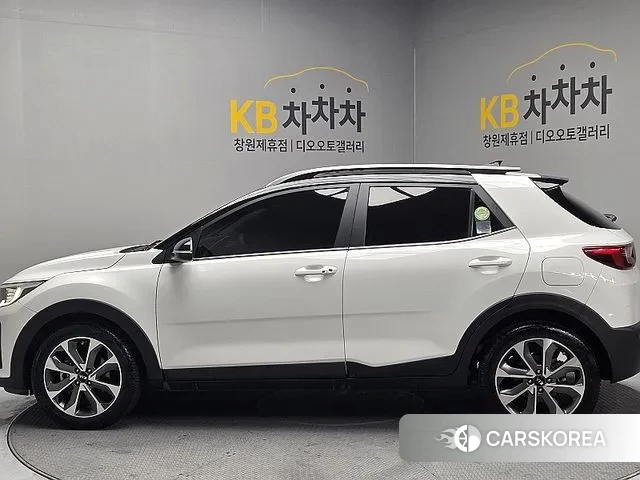 Kia Stonic id 3582432 из Кореи 18