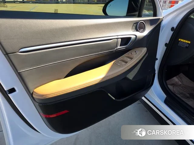 Hyundai Sonata (DN8) id 3530908 из Кореи 18