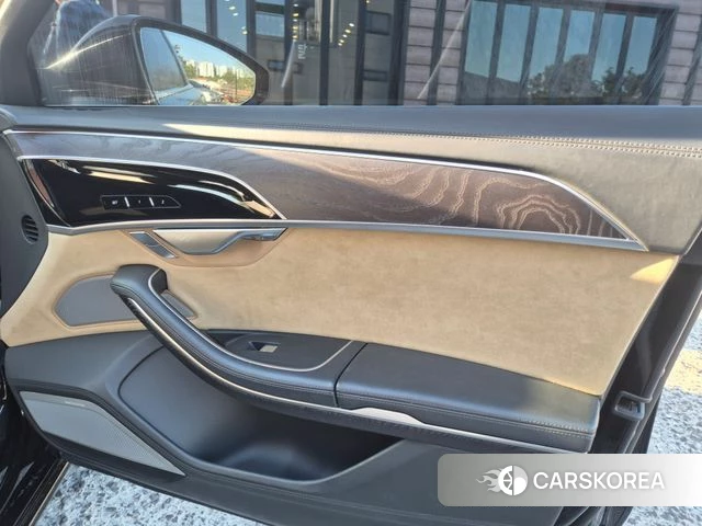 Audi A8 (D5) id 4338731 из Кореи 14