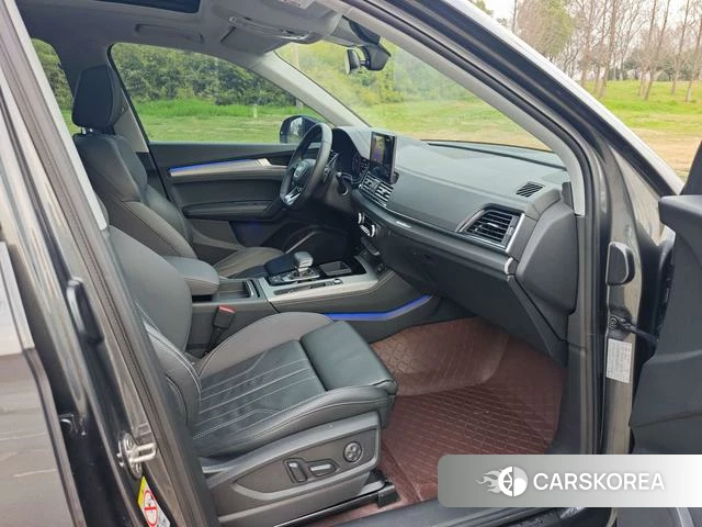 Audi Q5L id 4257178 из Китая 8