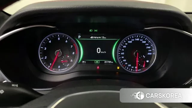 Genesis G70 id 2991448 из Кореи 18