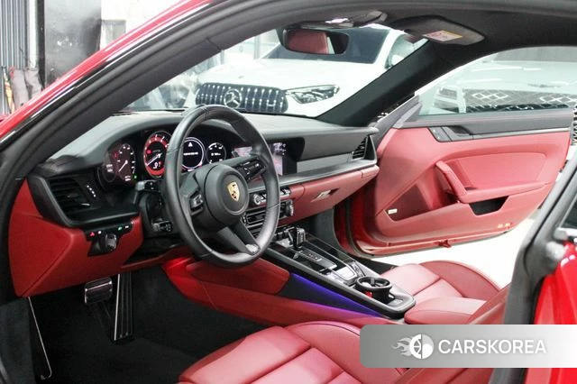 Porsche 911(992) id 3922349 из Кореи 18