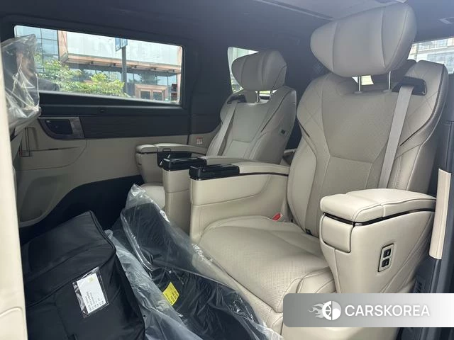 Toyota Elfa id 4272164 из Китая 9