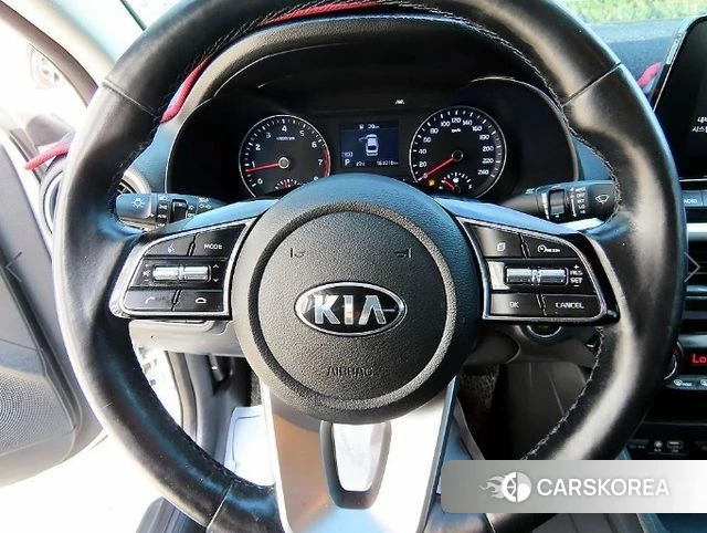 Kia Come New K3 id 3955681 из Кореи 18