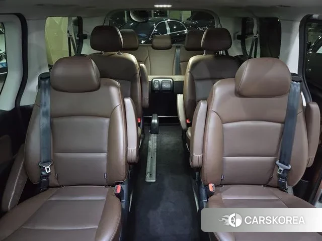 Hyundai The New Grand Starex id 3469183 из Кореи 18