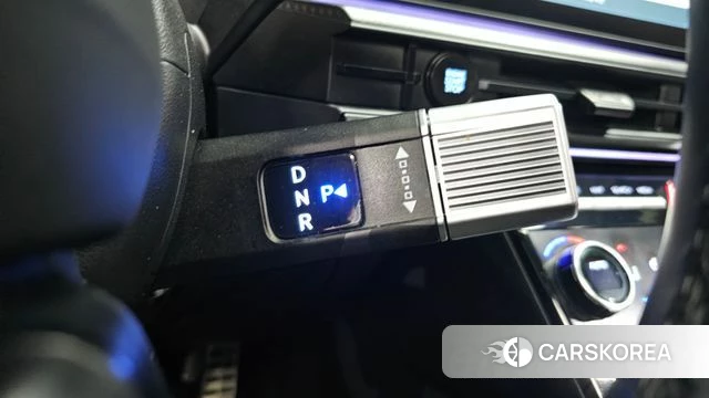 Hyundai Santa Fe (MX5) id 3817756 из Кореи 18