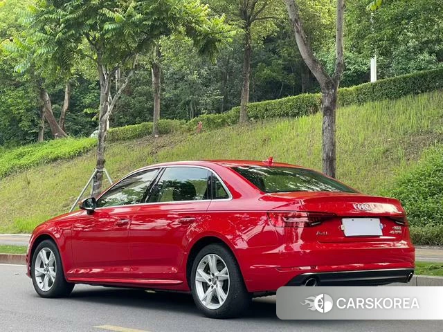 Audi A4L id 4235650 из Китая 8