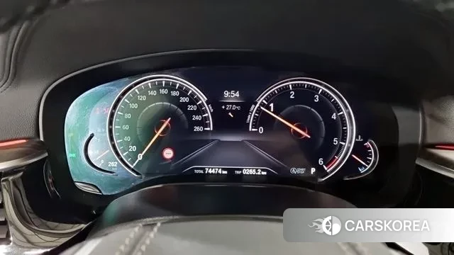 BMW 5 Series (G30) id 3107166 из Кореи 17