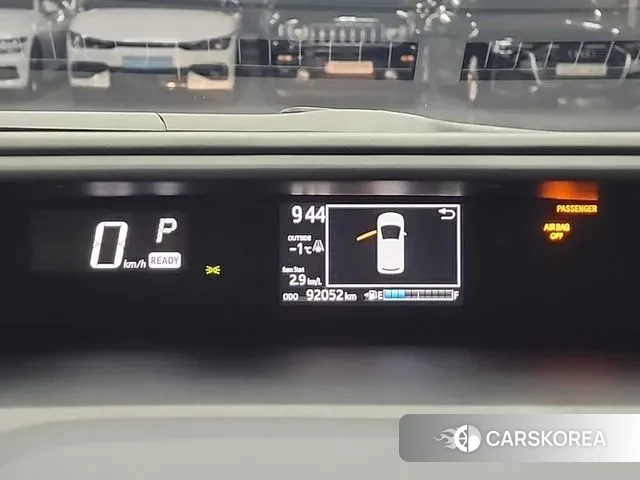 Toyota Prius C id 3703903 из Кореи 18