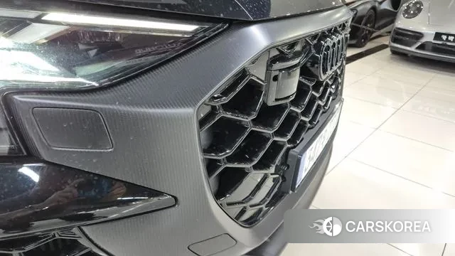 Audi RSQ8 (4M) id 3228884 из Кореи 11