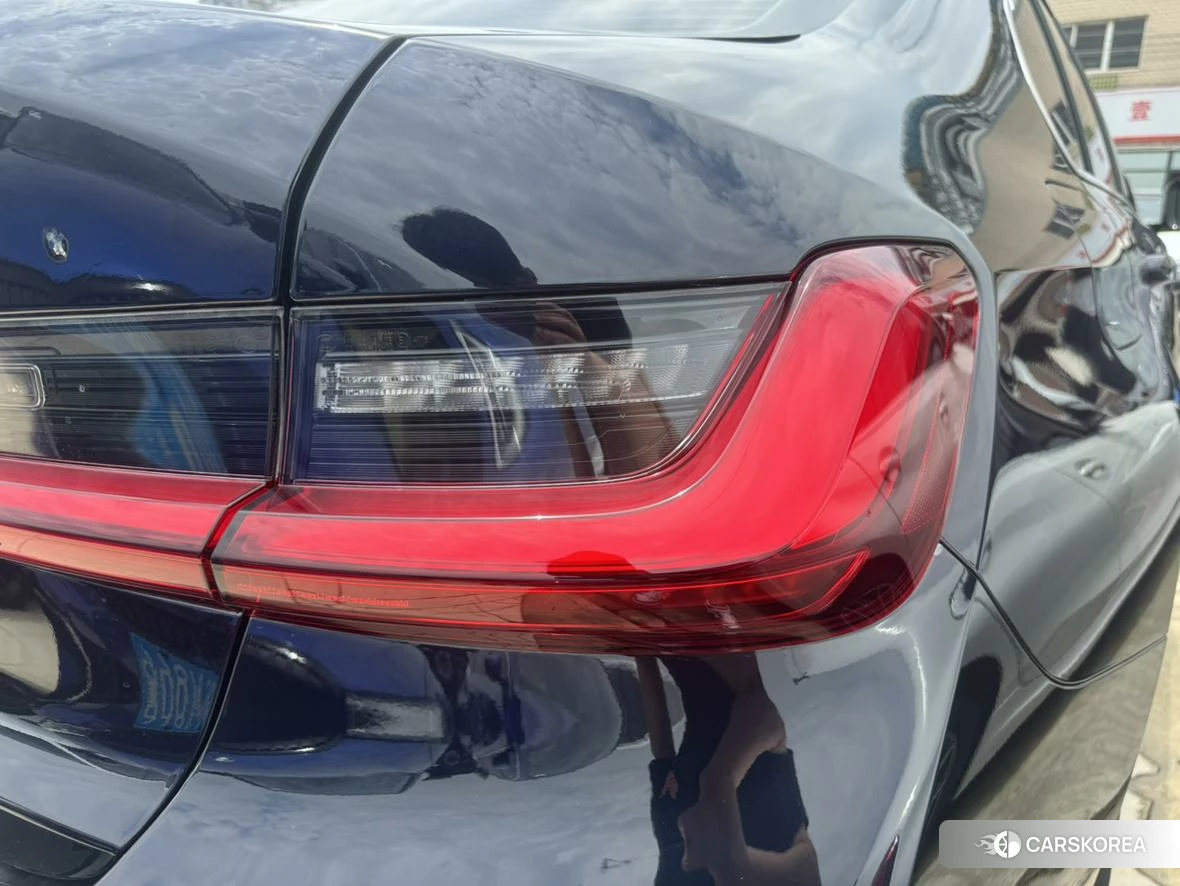 BMW 3 series id 4452849 из Китая 14
