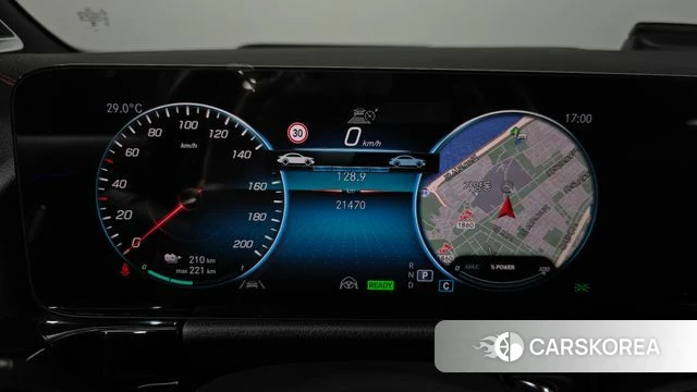 Mercedes-Benz EQA H243 id 4645280 из Кореи 18