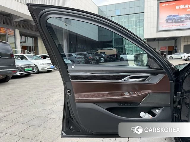 BMW 7 series id 4336314 из Китая 13