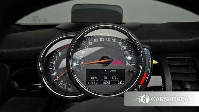Mini Cooper Convertible id 4310764 из Кореи 18