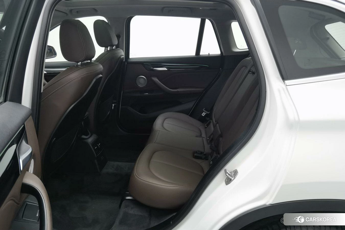 BMW X1 id 4479325 из Китая 22