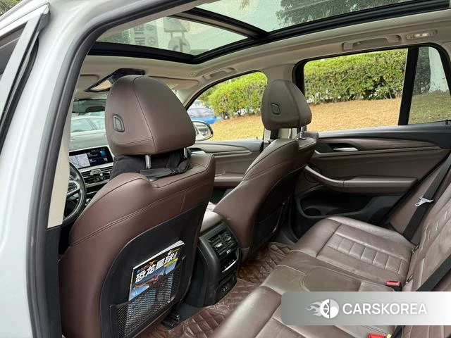 BMW X3 id 4278108 из Китая 9