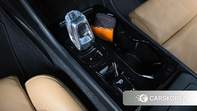 Volvo XC40 id 4401999 из Кореи 31