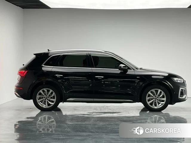 Audi Q5L id 4359476 из Китая 18