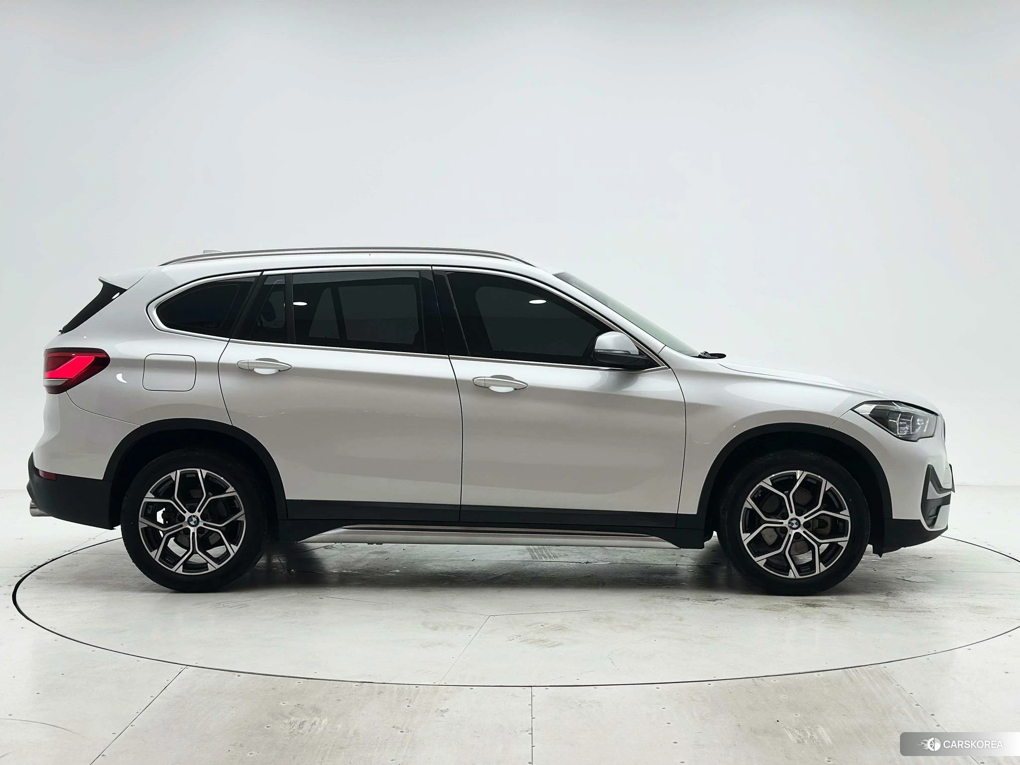 BMW X1 id 4420823 из Китая 22