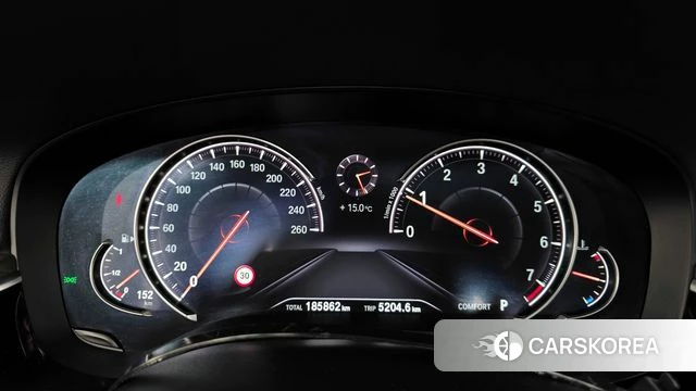 BMW 5 Series (G30) id 4232922 из Кореи 18