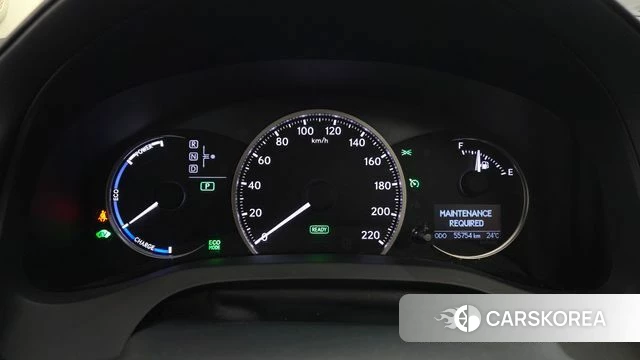 Lexus CT200h id 4371899 из Кореи 31