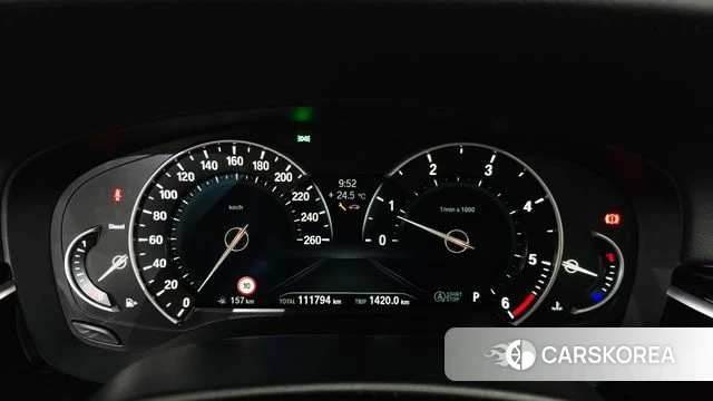 BMW 5 Series (G30) id 4552103 из Кореи 30