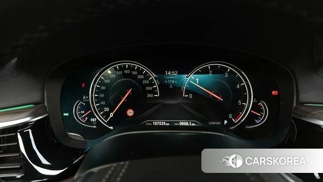 BMW 5 Series (G30) id 4197240 из Кореи 18