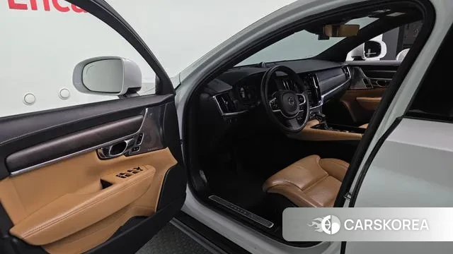 Volvo V90 Cross-Country id 3318911 из Кореи 16